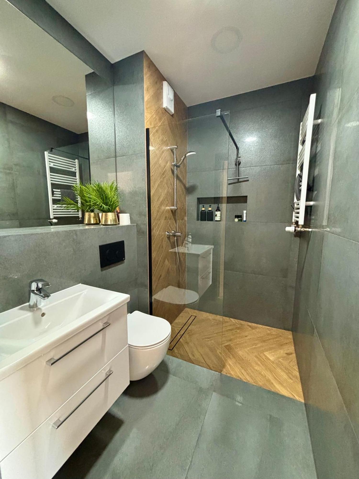 Ami Luxury Xii Apartment *